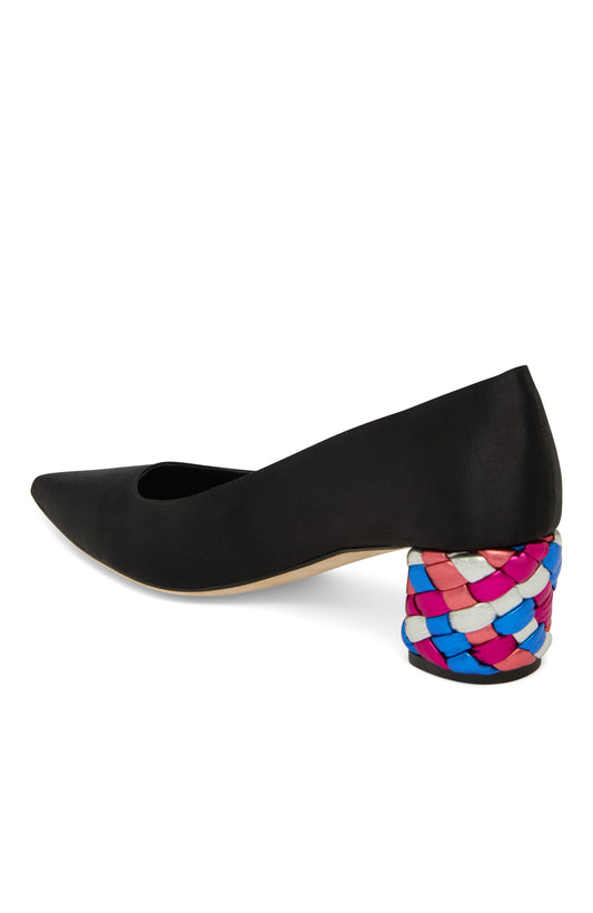 Essie Pump Black