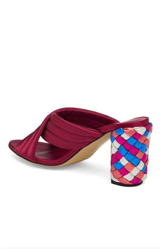 Tami Slipper Wine